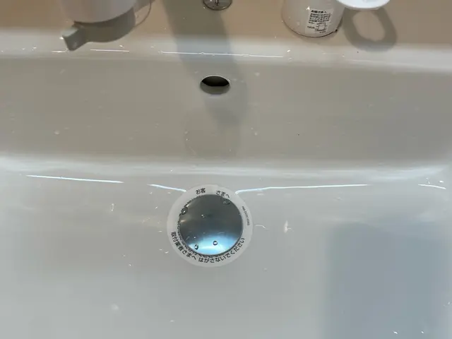 TOTO.LIXIL.パナソニック以外のメーカーでも取り付け致します。サービスの画像