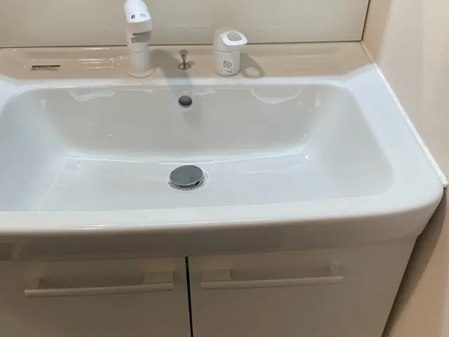 TOTO.LIXIL.パナソニック以外のメーカーでも取り付け致します。サービスの画像