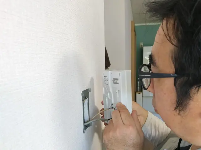 業界歴40年以上★親子で作業★確かな技術と心のこもったサービスを提供しますサービスの画像