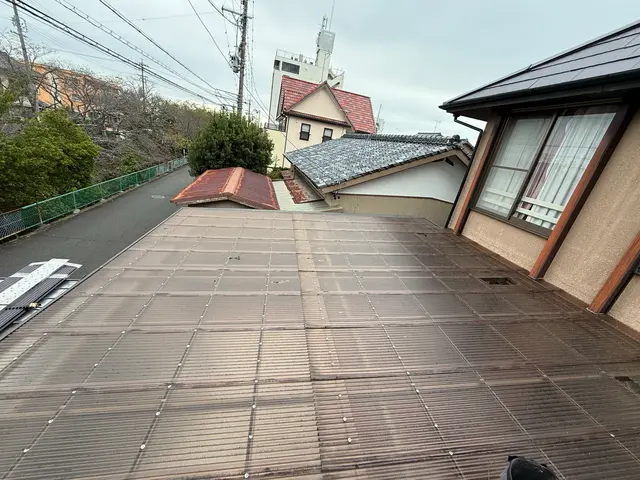 波板、ポリカ屋根の交換サービスの画像