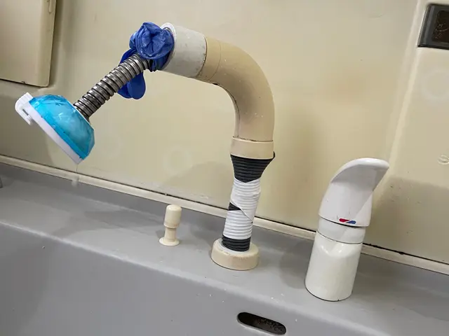 【水道蛇口交換専門店】安心工事保証付！洗面の蛇口交換は当店で！女性スタッフ同行！サービスの画像