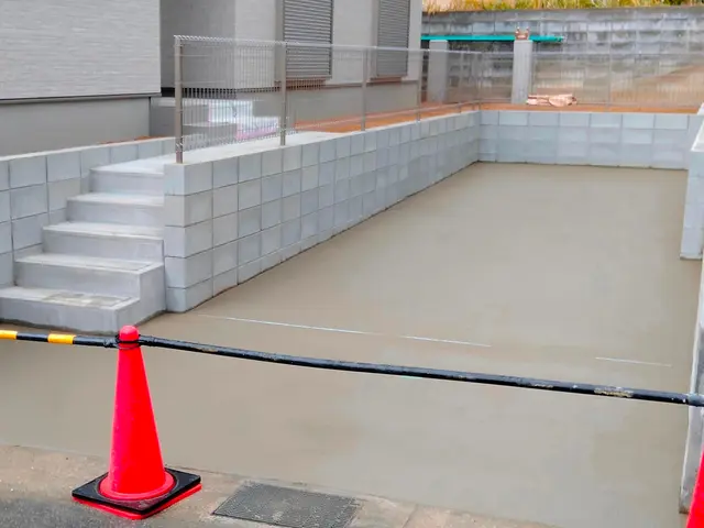 お客様のご要望に合わせた駐車場の施工をいたします！！サービスの画像