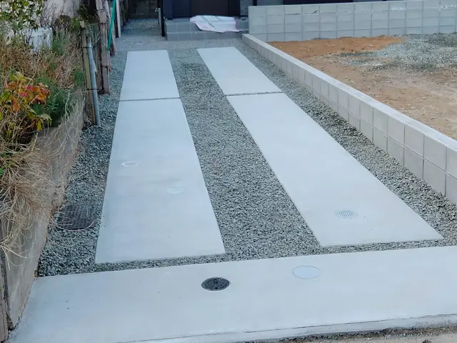 お客様のご要望に合わせた駐車場の施工をいたします！！サービスの画像