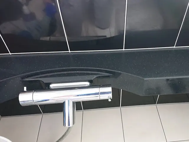 ◎コーキングの防カビサービス中!!豊富な経験と知識でお客様のお困り事に対応しますサービスの画像