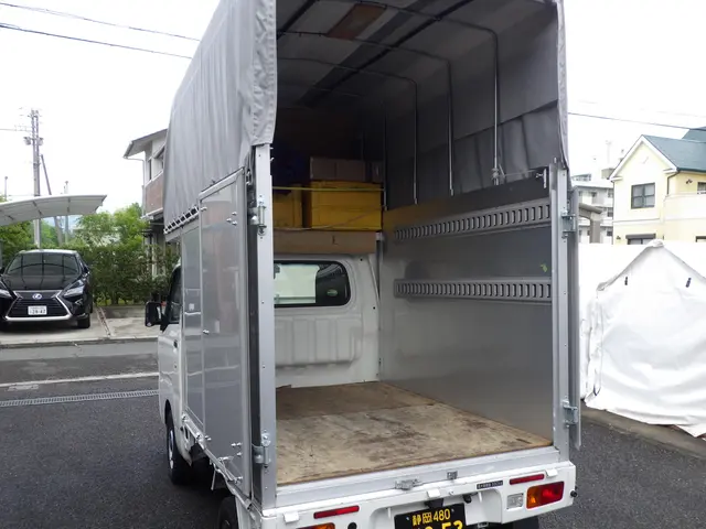 単身引越専門の軽貨物パネルバン1名作業サービスの画像