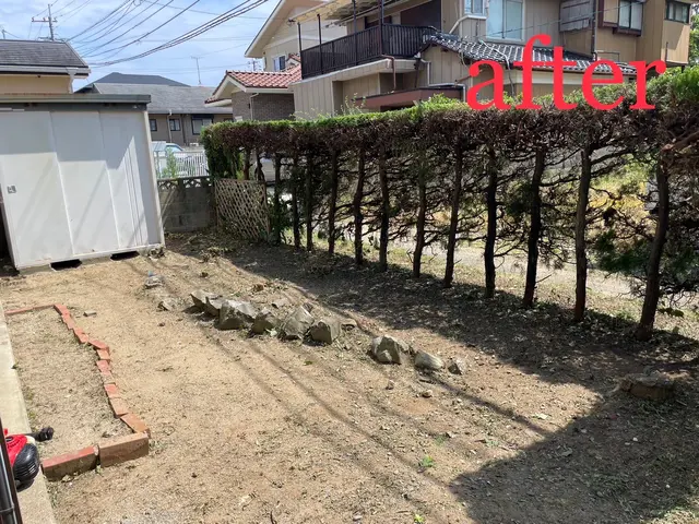 豊富な技術と若い力で綺麗に草刈り行います。サービスの画像