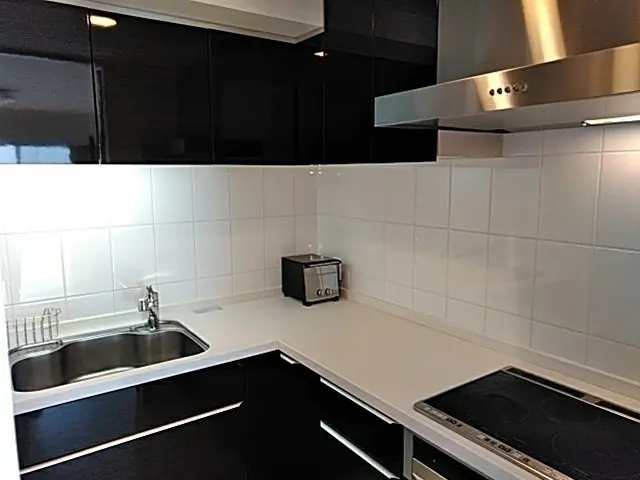 ★コンロの焦げ、シンクの水垢、排水口のヌルヌル汚れ除去★ピカピカのキッチンへ！サービスの画像