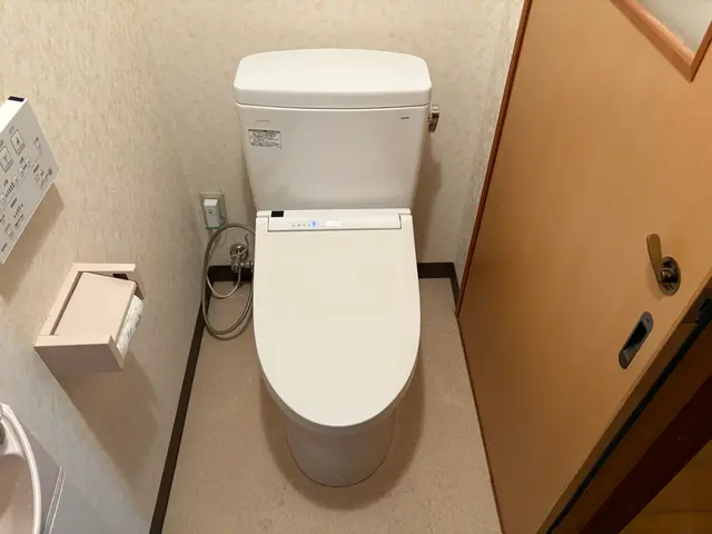 【国家資格保有の代表が施工】トイレリフォームは「楽設備」へ！2児の父が安心施工サービスの画像