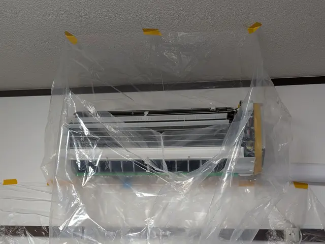 全メーカー対応・完全分解洗浄！女性スタッフ同行も可能なエアコンクリーニングサービスの画像