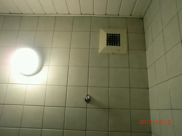 寒いお風呂を浴室暖房付きのお風呂に！　　新設＆交換工事承ります。サービスの画像