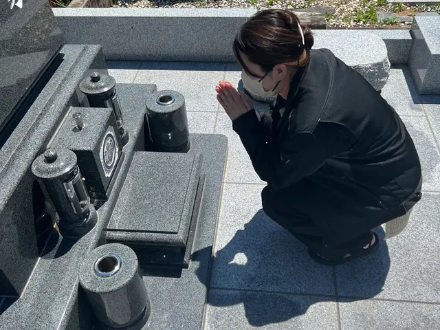 心を込めた丁寧な墓石清掃サービスサービスの画像