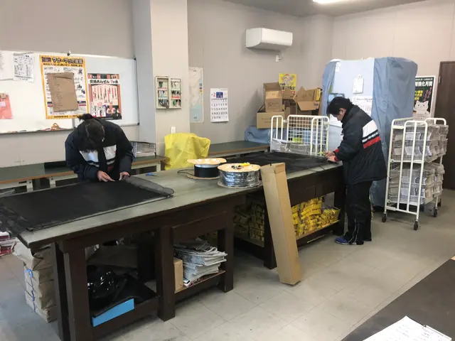 網戸張替えいたします。1枚2500円〜　PayPay、d払い対応してますサービスの画像