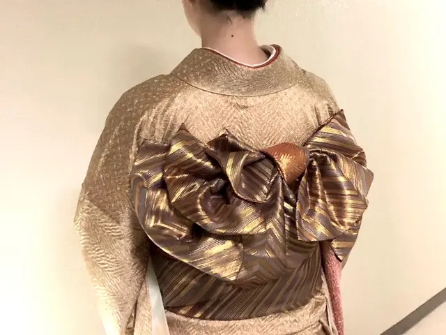 青山・神宮前で美容師歴30年　☆花嫁着付けも承ります