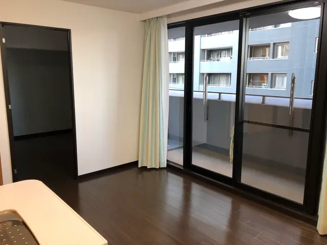 笑顔とまごころを込めて、プロの職人施工で綺麗と安心をお約束。サービスの画像