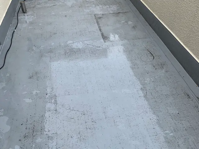 とにかく一生懸命に、丁寧に！自社スタッフが責任を持って対応します！サービスの画像