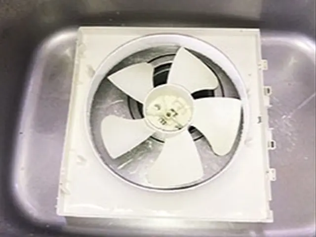 【業歴12年の実績】予約から施工まで全て自社対応◎アフターフォローも万全サービスの画像