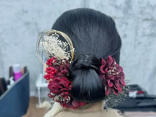 【出張ヘアメイク&アイブロウ】婚礼からお出かけ、ライブメイク。低刺激コスメ使用