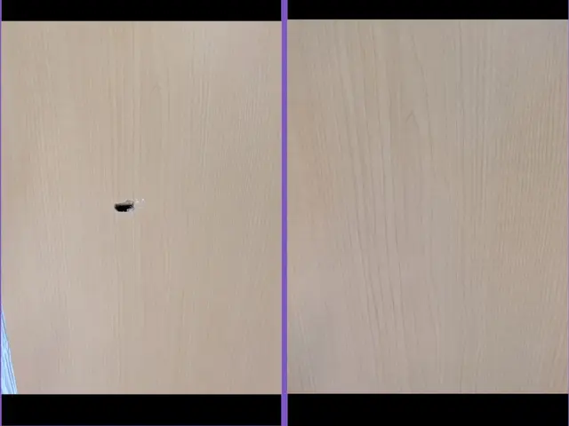 ドアに空いた穴やキズ、綺麗に修復致します。サービスの画像