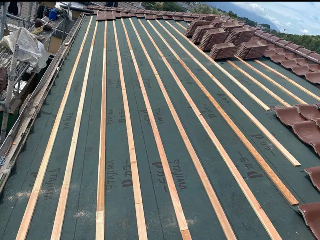 自信の完全自社施工！損害保険加入済みで安心◎対応地域外のご予約も相談可能です！サービスの画像