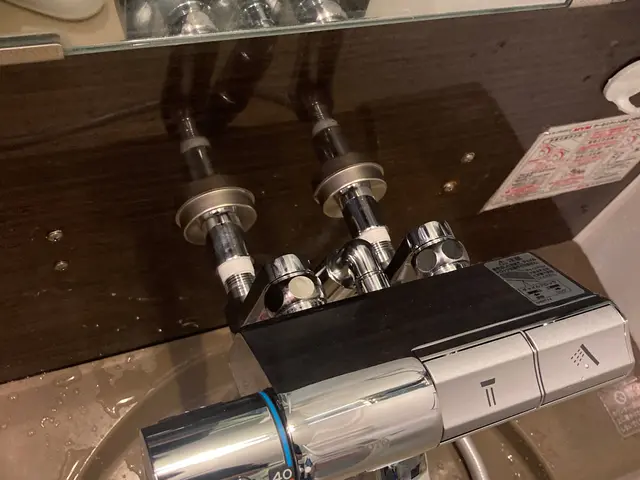 浴室水栓値下げしました！もちろん廃材処分します！持込み蛇口取付も大歓迎！！サービスの画像