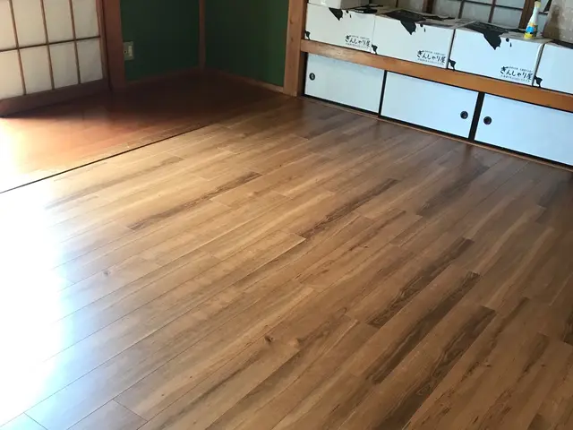 ★400件以上の実績★床の貼替、畳、カーペットからフローリング化等お任せくだい！サービスの画像