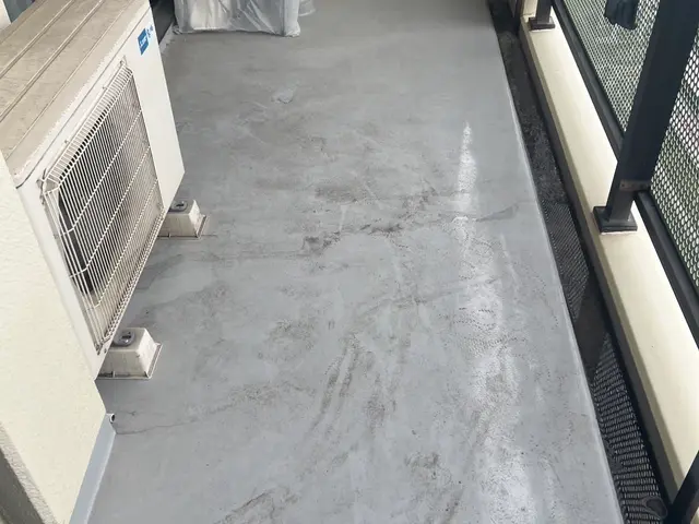 ベランダ・バルコニー高圧洗浄クリーニングサービスの画像