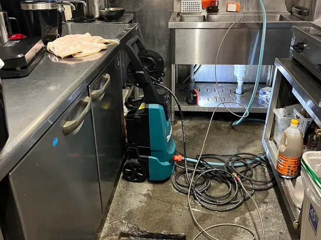 プロの技術でご満足いただけるように心を込めて作業いたしますサービスの画像