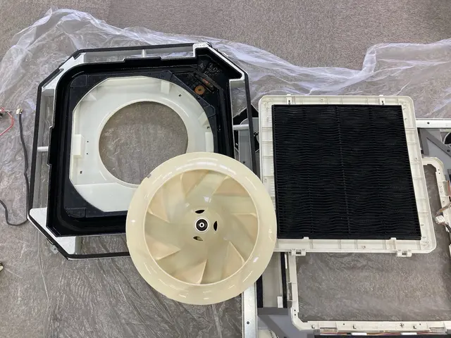 【作業実績1000件超】エアコン（埋込タイプ）1、2、4方向サービスの画像