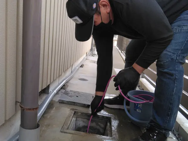 ◆地域密着新規出店◆修行を経て習得した技術！配水管高圧洗浄サービスの画像