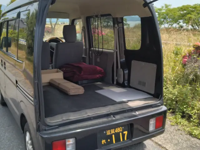 小荷物OK◎指定時間通りの運搬◎専用バンドで固定し、破損なく丁寧に運びます！サービスの画像