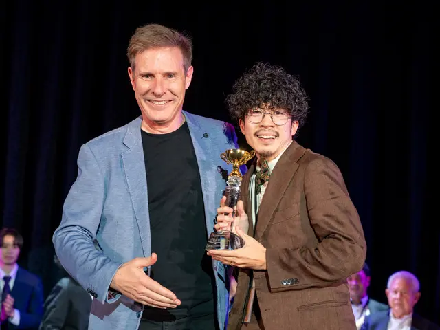 【英語対応可能】海外出演多数！目の前で繰り広げられる可愛い&不思議なマジック