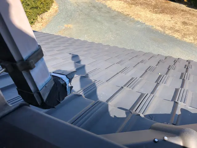 【台風や大雨などでの破損は火災保険対応可◎】部分修理・清掃も大歓迎♪サービスの画像