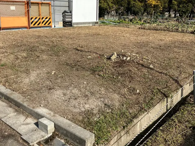 職人っぽくないフランクな対応が売りです！当日対応可能な草刈りサービスサービスの画像