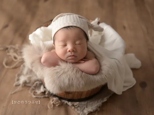 【ニューボーンフォト】女性ママカメラマン撮影！年間130組以上の実績あり！