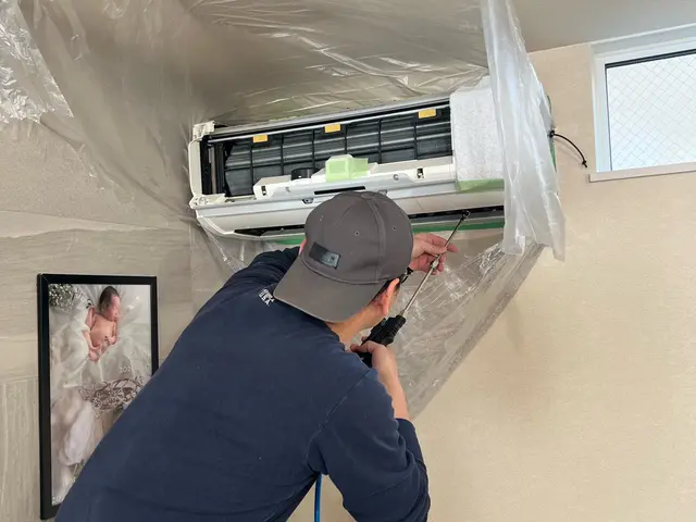 [地域限定] お掃除機能付きもお値段同じ。特別価格8000円サービスの画像