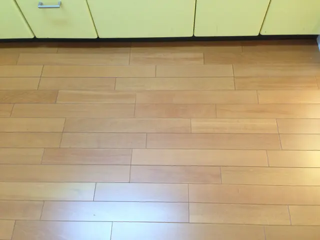 業界歴20年の大手経験者が提供するフロア・ガラスコーティングサービスの画像