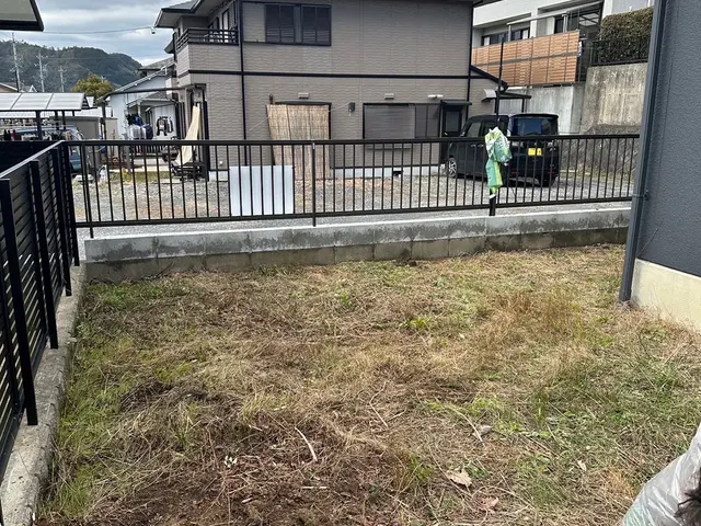 自信の完全自社施工！損害保険加入済みでもしもの際も安心◎駐車場代は当店負担！サービスの画像