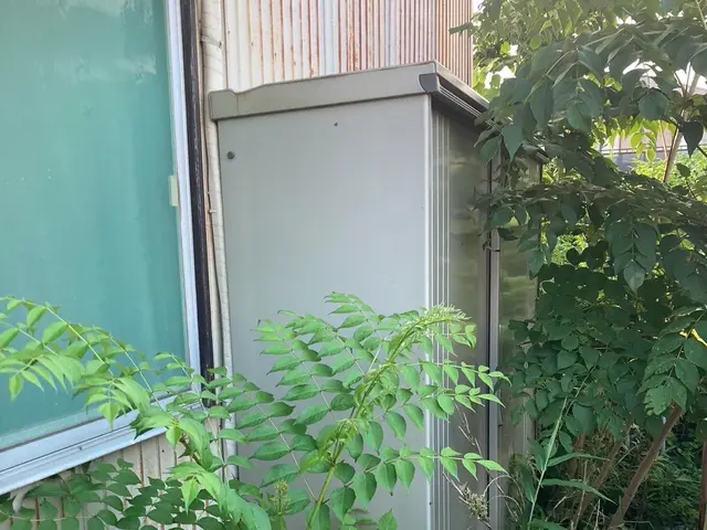 物置の解体と回収はお任せください。中身の不用品の回収・買取も承ります。サービスの画像