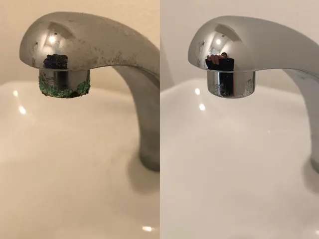 ☆綺麗なトイレで快適に！☆頑固な尿石やカルキを除去！☆コーティングサービス中！サービスの画像