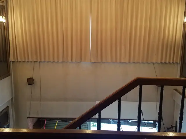 【業歴34年】窓装飾おまかせください。4個目から半額　カード支払い可能サービスの画像