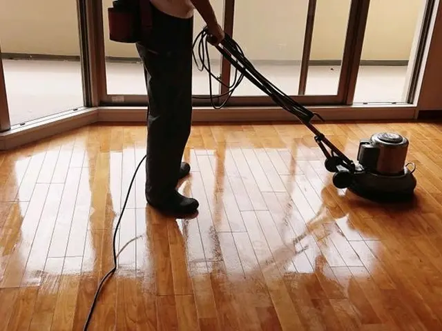 [1989年創業] 笑顔の素敵な作業員がお掃除に伺います！サービスの画像