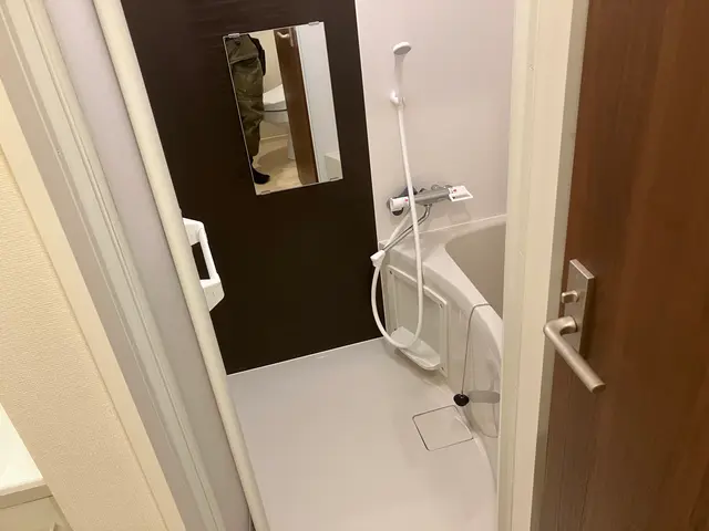 ★寒川町発★お風呂洗浄経験豊富なプロにお任せください！エプロン内鏡研磨標準です！サービスの画像