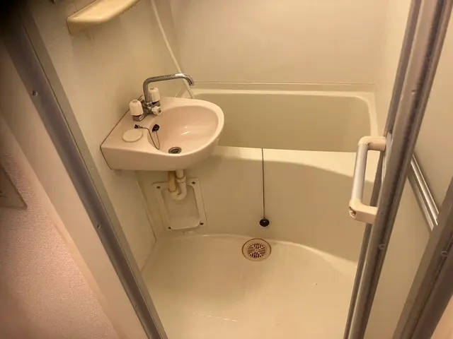 ★寒川町発★お風呂洗浄経験豊富なプロにお任せください！エプロン内鏡研磨標準です！サービスの画像