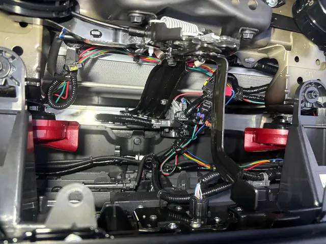 ☆  ホーン取り付け ☆サービスの画像