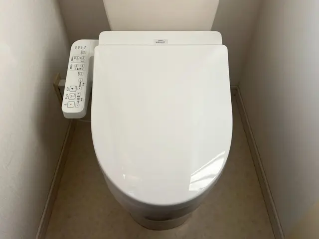 【安心のアフター保証１年】ウォシュレット取り外しから取り付けまでのサービスです！サービスの画像