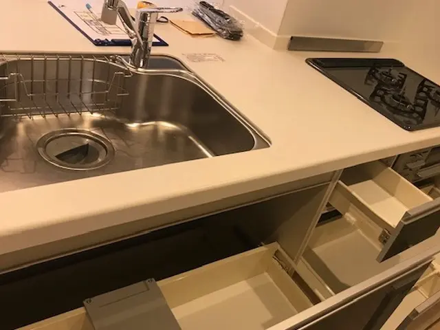 キッチンクリーニング　お勤めの方も安心。17時以降の洗浄作業可能★サービスの画像