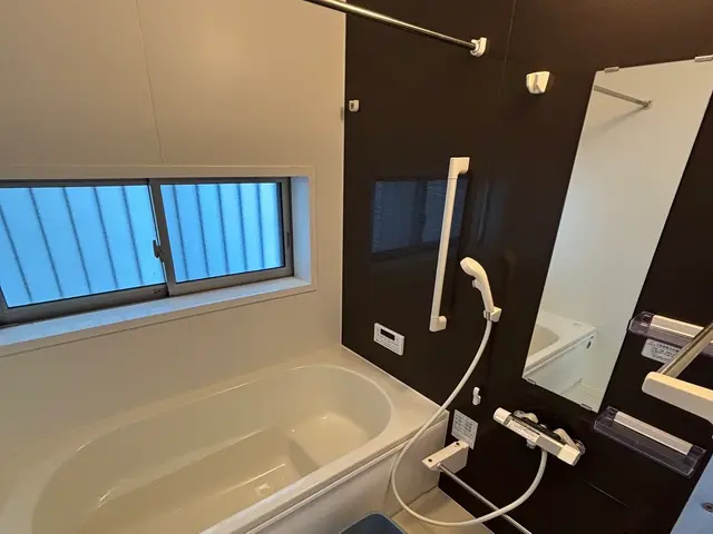 丁寧な作業と話しやすさで選ばれる、自社スタッフによる確かなサービスサービスの画像