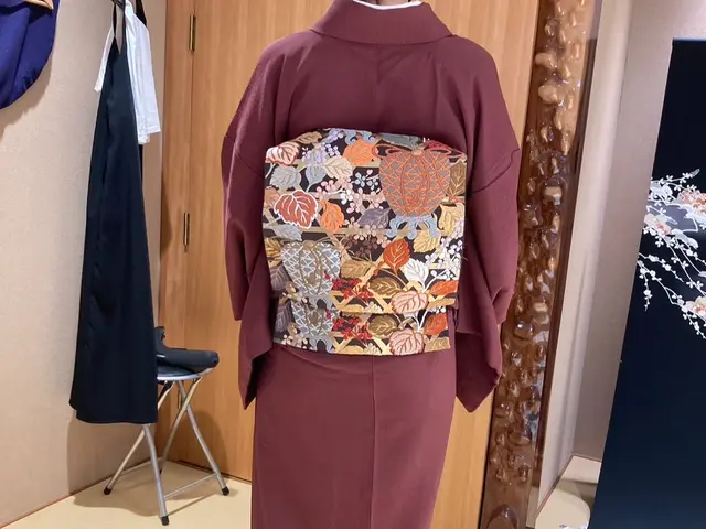 【呉服歴10年】出張お着付け◆金額詳細は最後のページをご確認ください◆サービスの画像