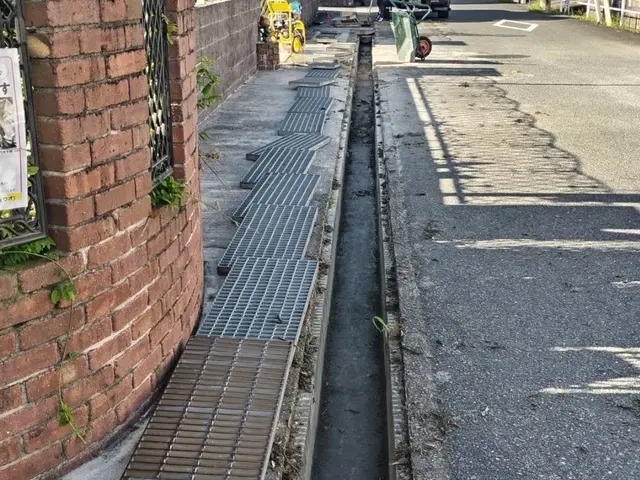 側溝清掃（要見積もり）サービスの画像