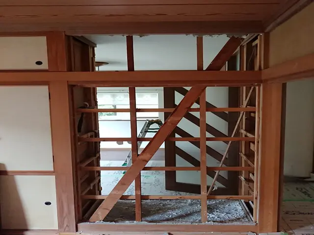 【業歴28年の経験と実績】地域密着★間仕切り壁撤去はお任せ下さい！サービスの画像